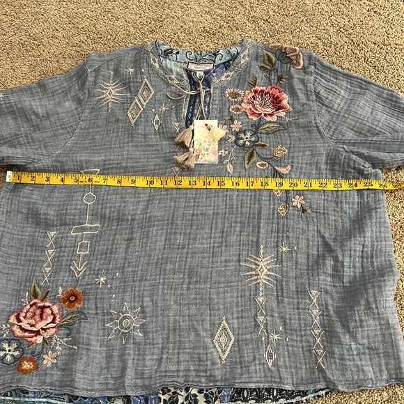 NWT! Johnny Was XL Umoya effortless scarf back blouse. - Picture 12 of 13